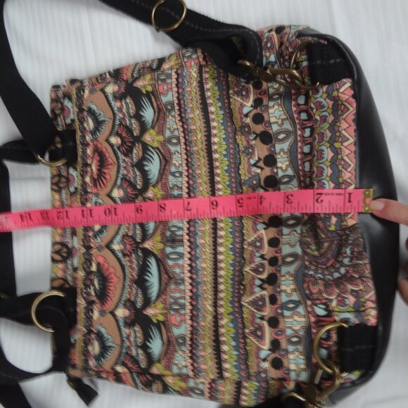 Sakroots Women’s Convertible Signature Peace Print Backpack/ Crossbody Bag/Purse - Picture 12 of 14